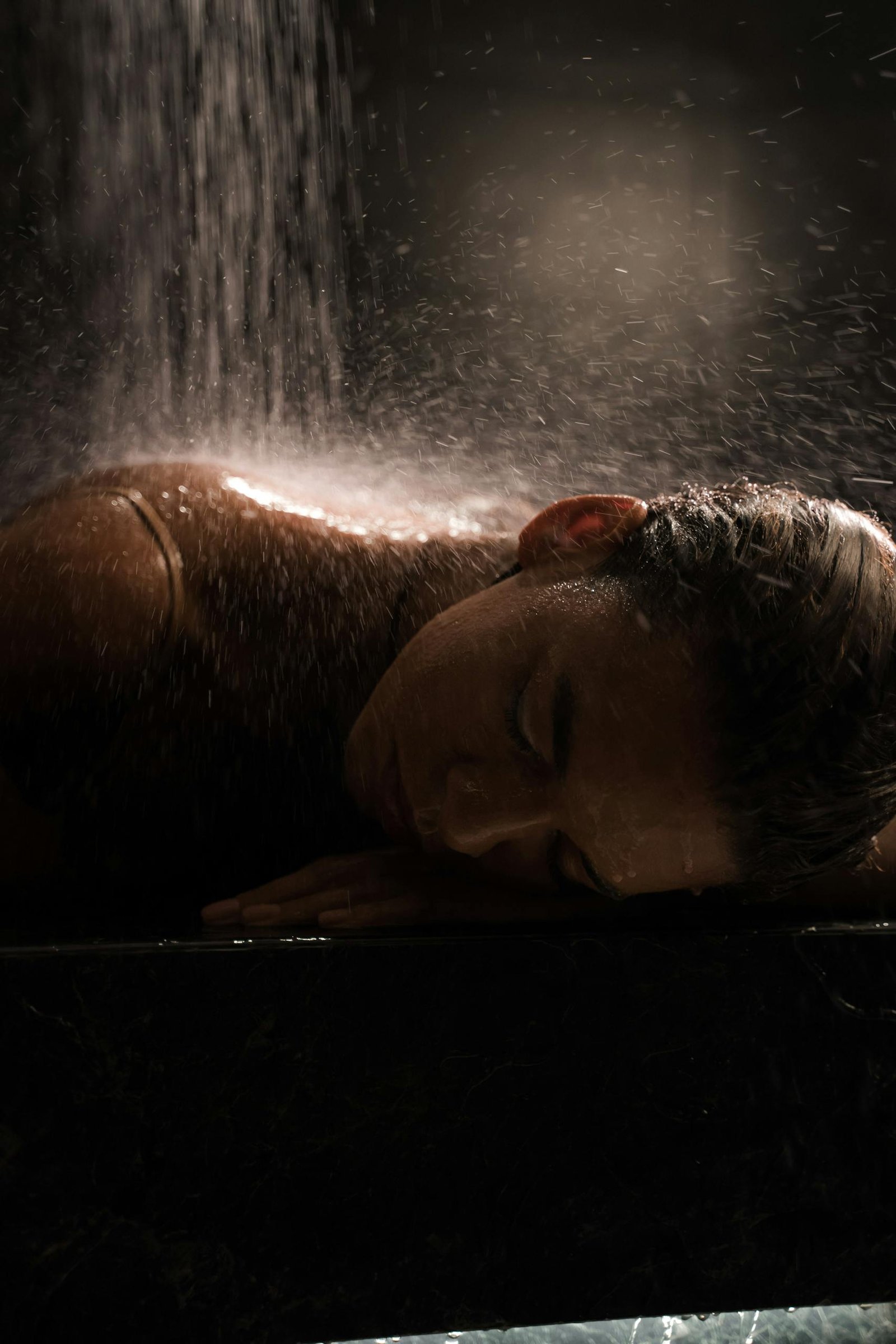 Cold plunge therapy at Bwell